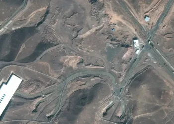 رئيس الموساد السابق: عملاء الجهاز تجولوا في منشأة فوردو النووية