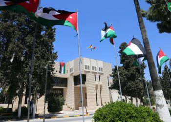 التربية النيابية: أسعار الساعات الجامعية تختلف بشكل كبير بين الجامعات