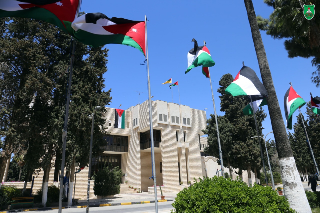 التربية النيابية: أسعار الساعات الجامعية تختلف بشكل كبير بين الجامعات
