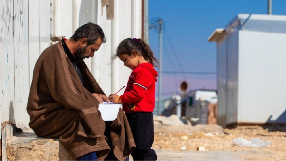 مقابل العودة.. توسيع نطاق الدعم المالي المخصص للاجئين السوريين بالأردن