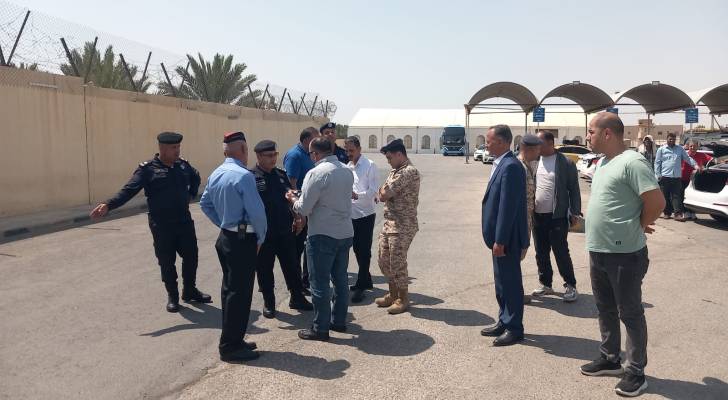 خطة لتنظيم حركة السرفيس في جسر الملك حسين
