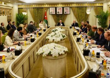 الفايز يؤكد ضرورة ممارسة الولايات المتحدة ضغوطا عملية على إسرائيل لوقف سياساتها العدوانية والتوسعية