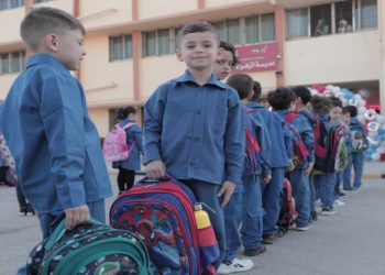 2.2 مليون طالب وطالبة يتوجهون إلى مدارسهم لبدء العام الدراسي 2026-2027