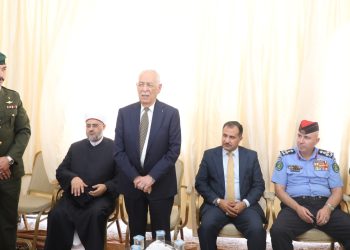 مندوبا عن الملك وولي العهد… العيسوي يعزي عشائر العطيان والزبون والزيود والشوبكي والحموري
