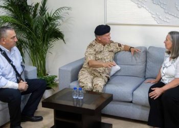 الملك يقدم واجب العزاء بوفاة الرائد المظلي المتقاعد سميح جنكات