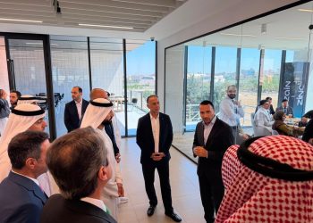منصّة زين للإبداع شريكاً استراتيجياً لمركز الشباب العربي – الأردن