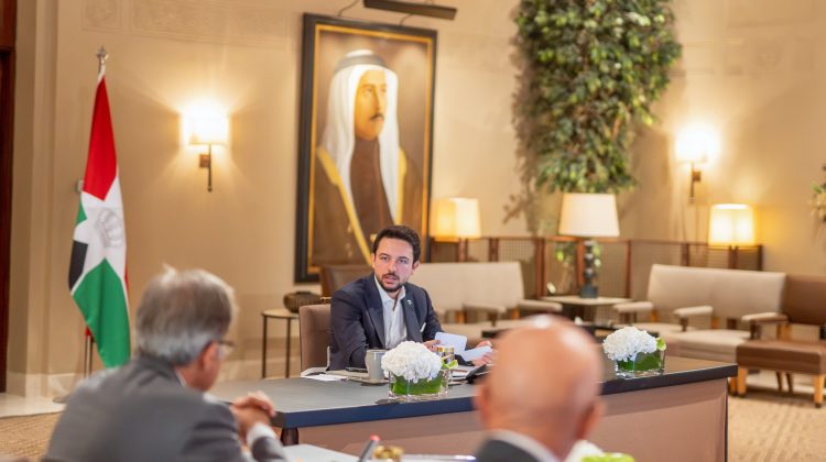 ولي العهد يتابع تحضيرات مؤتمر الاستثمار الأردني الأوروبي