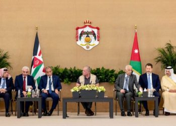 الملك خلال لقاء مع وجهاء وممثلين عن أهالي معان: بلد النشامى ما عليها خوف