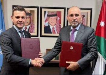 وزير الخارجية يبحث مع نظيره المقدوني آفاق زيادة التعاون بين البلدين
