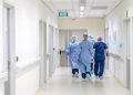 الحكومة: تكامل الخدمات الصحية أسهم في تقليل أوقات الانتظار وعناء التنقل