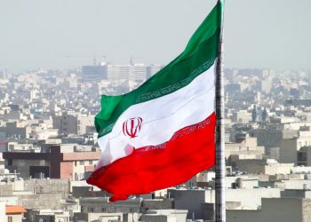 إيران تهدد بتوسيع النزاع حتى المحيط الهندي إذا جددت واشنطن هجماتها