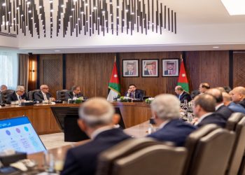 حسان يثمن متابعة ولي العهد للمشاريع والبرامج التي تنفذها الحكومة