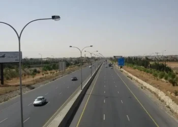 تنويه للسائقين بشأن تحويل طريق عمّان التنموي إلى طريق مدفوع الأجر