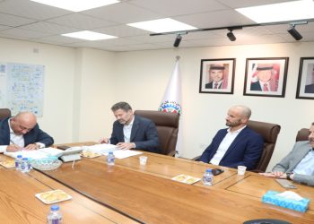 المياه توقع اتفاقية توليد الكهرباء من الغاز الحيوي بقيمة 3.3 مليون يورو