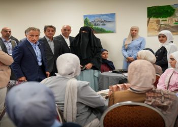 حسان يؤكد من الطفيلة أهمية التوسع بالمراكز الشَّبابيَّة بمختلف المحافظات