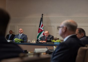 الملك يتابع عمل الحكومة في قطاع الغاز وخطط تطويره بما يدعم أمن الطاقة
