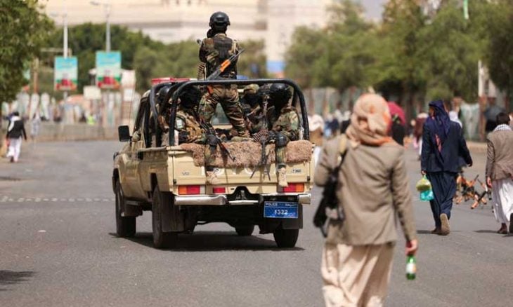 الجيش اليمني يستعيد مواقع من الحوثيين غرب تعز