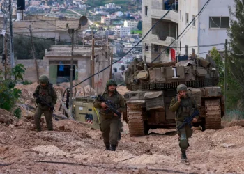وزير إسرائيلي يدعو لحرب بالضفة وضم أجزاء من لبنان وغزة