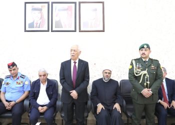 العيسوي ينقل تعازي الملك وولي العهد بوفاة مكلف خدمة العلم المراعية