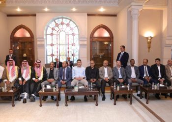 العيسوي يلتقي وفدا من أنباء قبيلة بلي