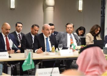 الأردن و7 دول يدعو لتنفيذ خطة غزة ورفض التهجير والاستيطان