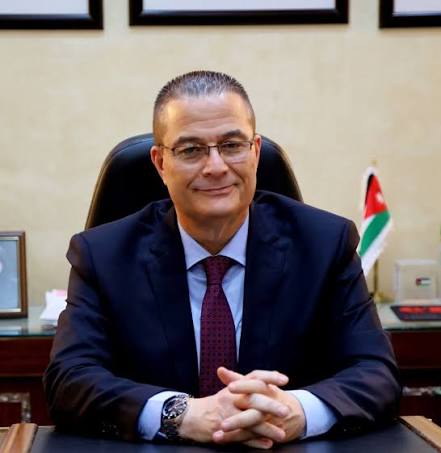 الحكومة تجدّد تعيين الشركس محافظا للبنك المركزي لمدة 5 سنوات