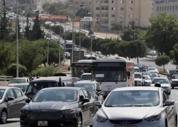 الاستراتيجيات الأردني: 1.5 مليار دينار كلفة الازدحام المروري في عمّان سنويا