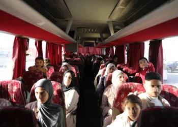 الجيش يُجلي الدفعة الـ35 من أطفال غزة المرضى لتلقي العلاج في الأردن