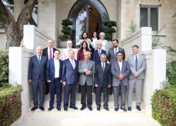 العيسوي يشيد بكفاءة الفريق الطبي ومهنية الدفاع المدني والغطاسين