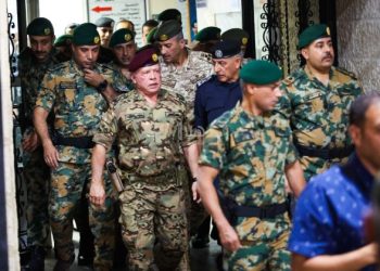 الملك يصل إلى الكرك ويزور مصابي حادثة كنيسة حمود