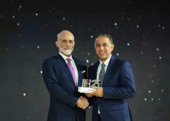 مؤسسة ومركز الحسين للسرطان يكرّمان زين تقديراً لدعمها المتواصل كـ متبرّع متميّز