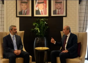 وزير الخارجية يجري مباحثات موسعة مع نظيره السوري في العقبة