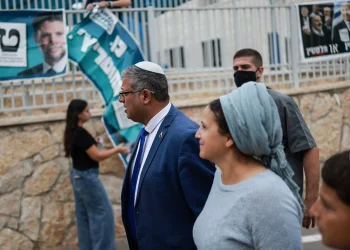 الشاباك يحقق.. شبهات التمويل الأجنبي تفجر أزمة جديدة في إسرائيل