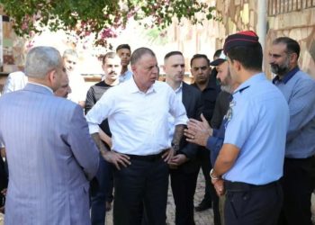 وزير الداخلية يزور بني كنانة والوسطية والأغوار الشمالية ومعبر وادي الأردن
