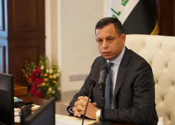 العراق.. إعفاء رئيس المخابرات ومذكرة قبض بحق رئيس مجلس ميسان