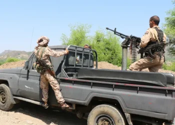 معارك طاحنة في تعز توقع 80 قتيلا خلال يوم